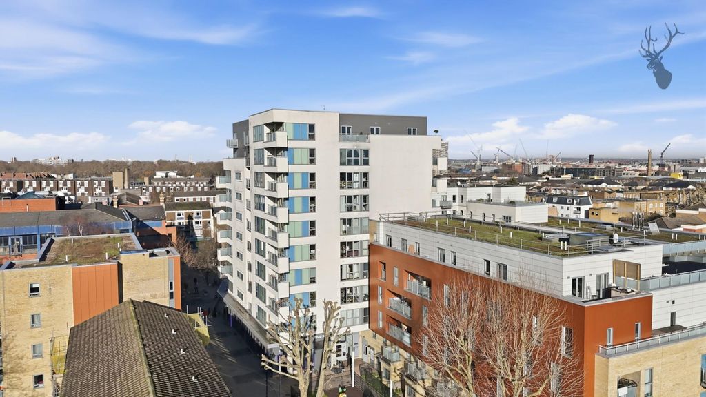 Property photo 1 of 11