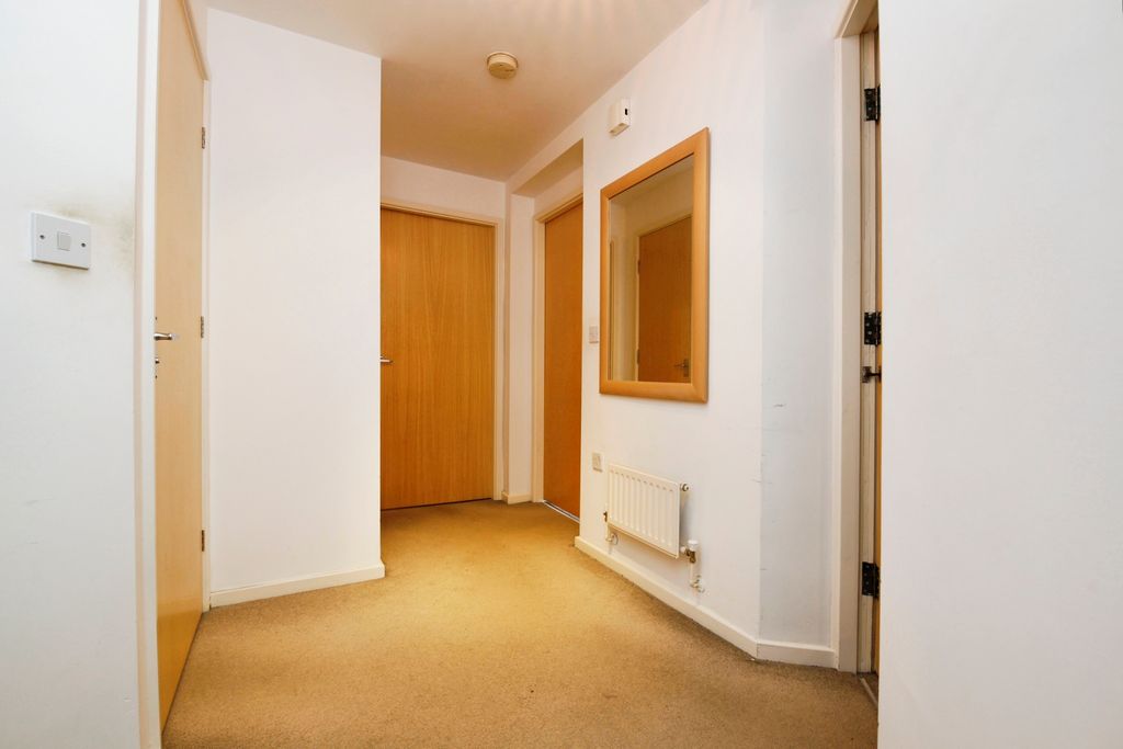Property photo 2 of 17 Photography