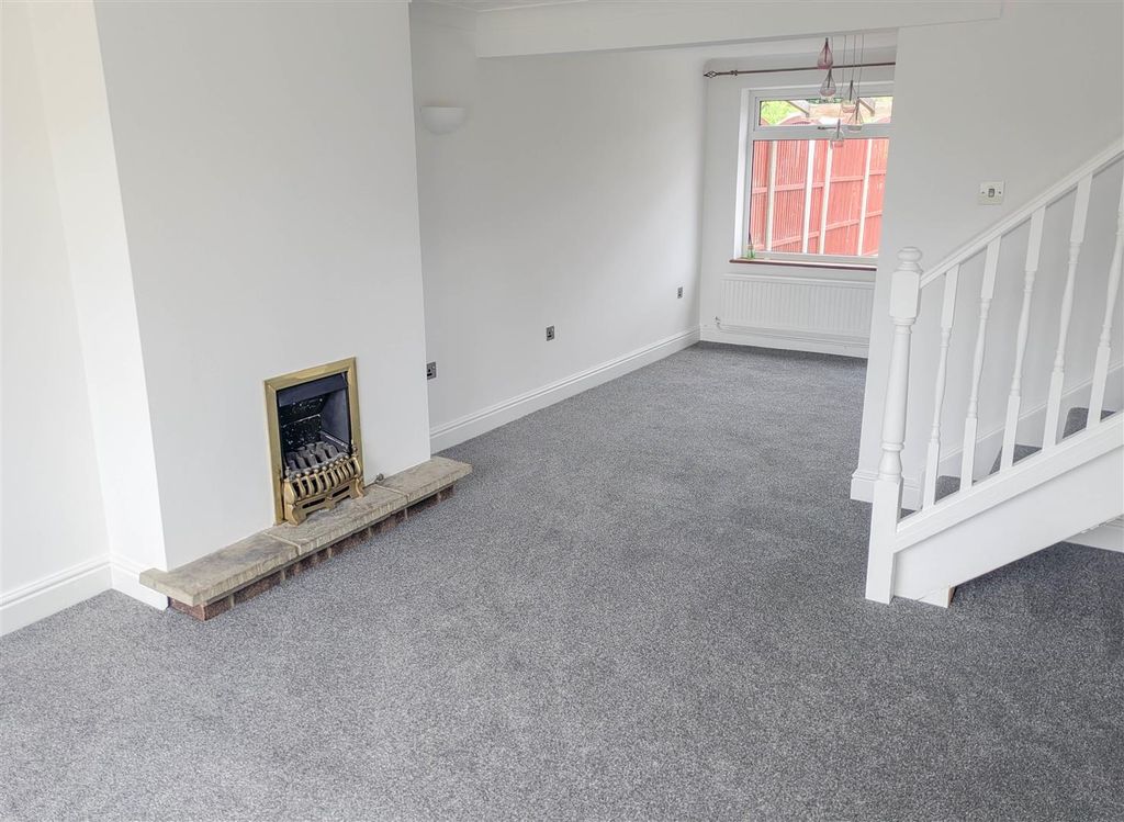 Property photo 3 of 21 1000026985-1.Jpg