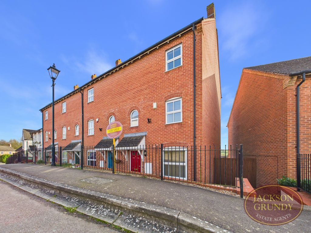 Property photo 1 of 18 Photo 7