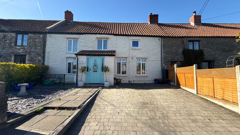 Property photo 1 of 14 External