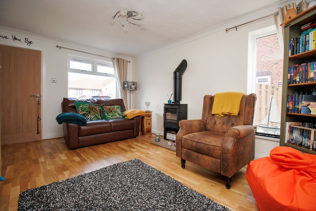 Property photo 2 of 18