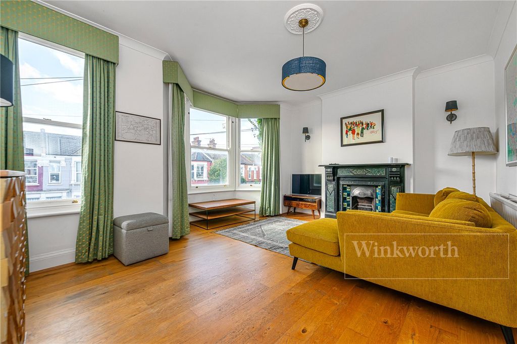 Property photo 1 of 10 Picture No. 20