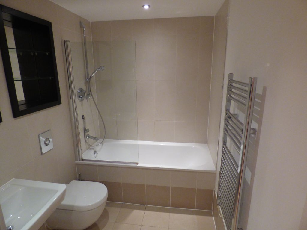 Property photo 1 of 4