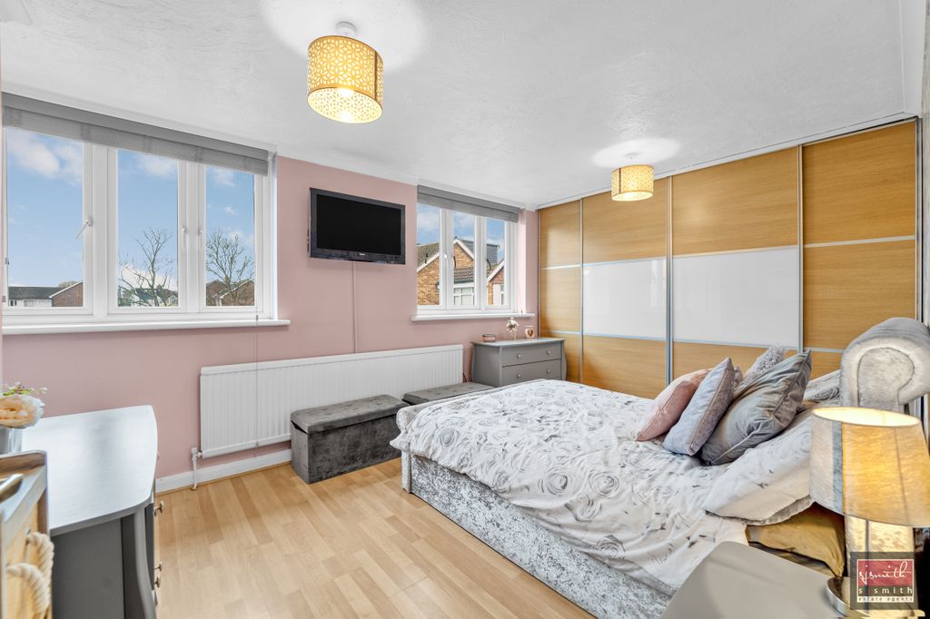 Property photo 3 of 14 Dsc02521