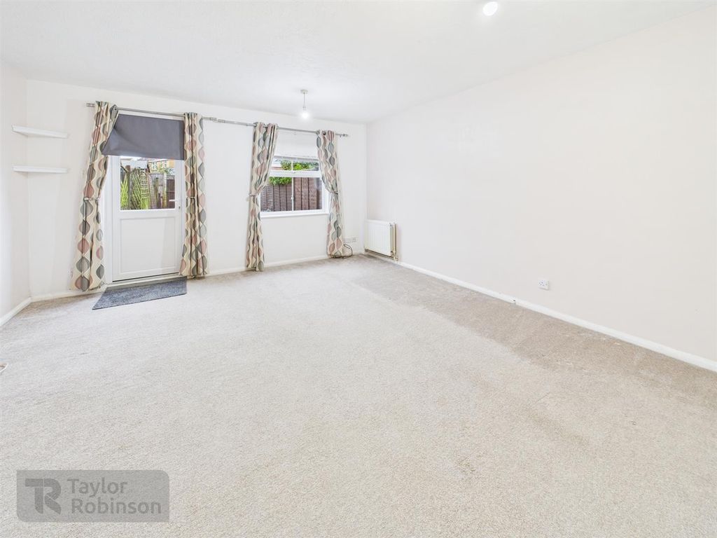 Property photo 3 of 11 Cam02600G0-Pr0611-Still009.Jpg