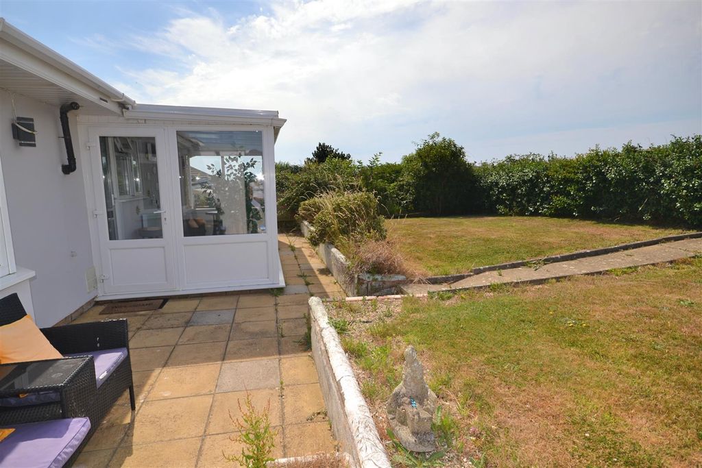 Property photo 3 of 28 63.Png