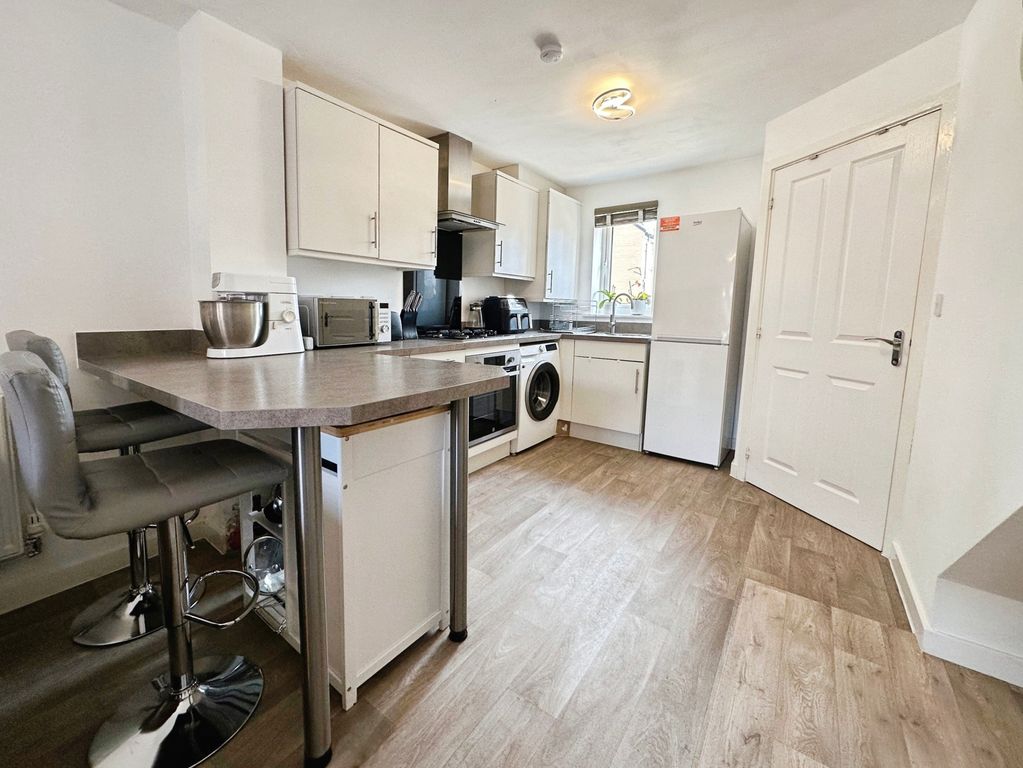 Property photo 2 of 18 Pbox-Img.Jpg