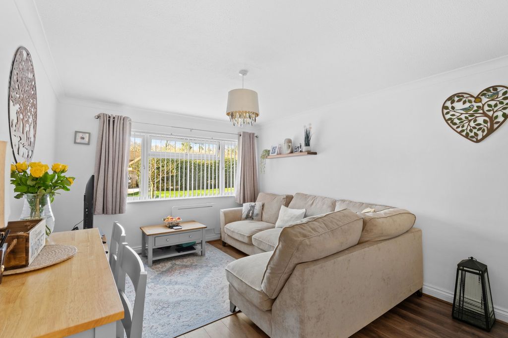 Property photo 3 of 16