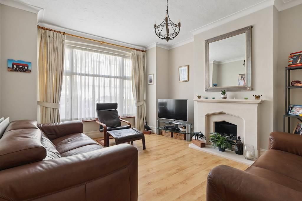 Property photo 1 of 16 01-d9Ec01-Small.Jpg