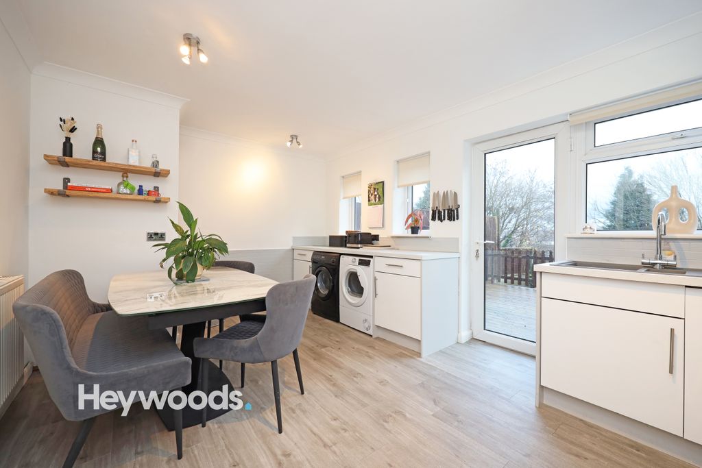 Property photo 2 of 24 0F1A9477