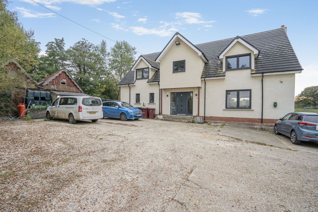 Property photo 1 of 23