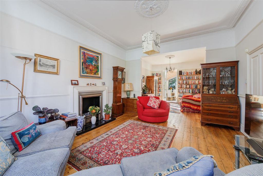 Property photo 3 of 31 0017.Jpg