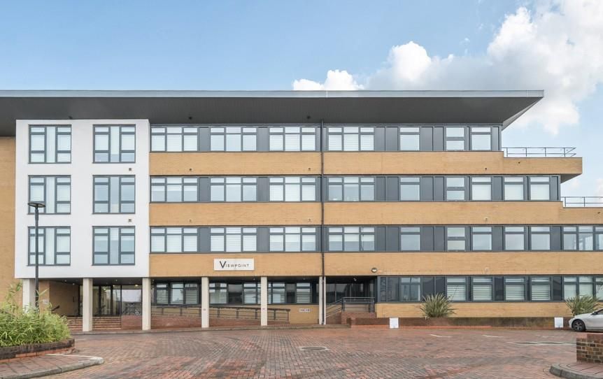 Property photo 1 of 7 External View