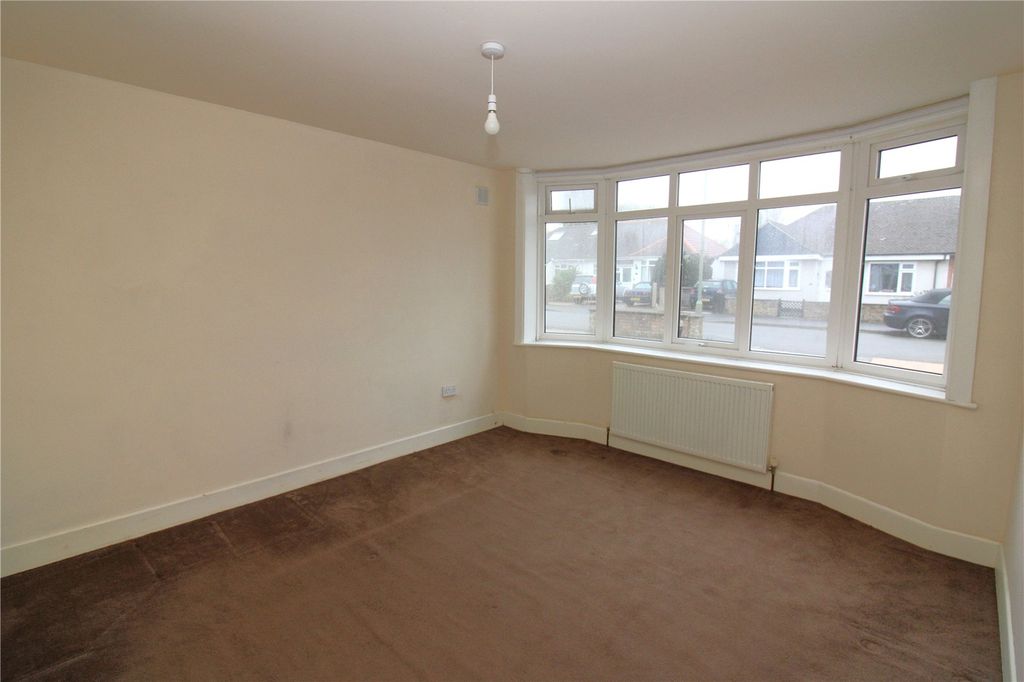 Property photo 3 of 14 Picture No. 05