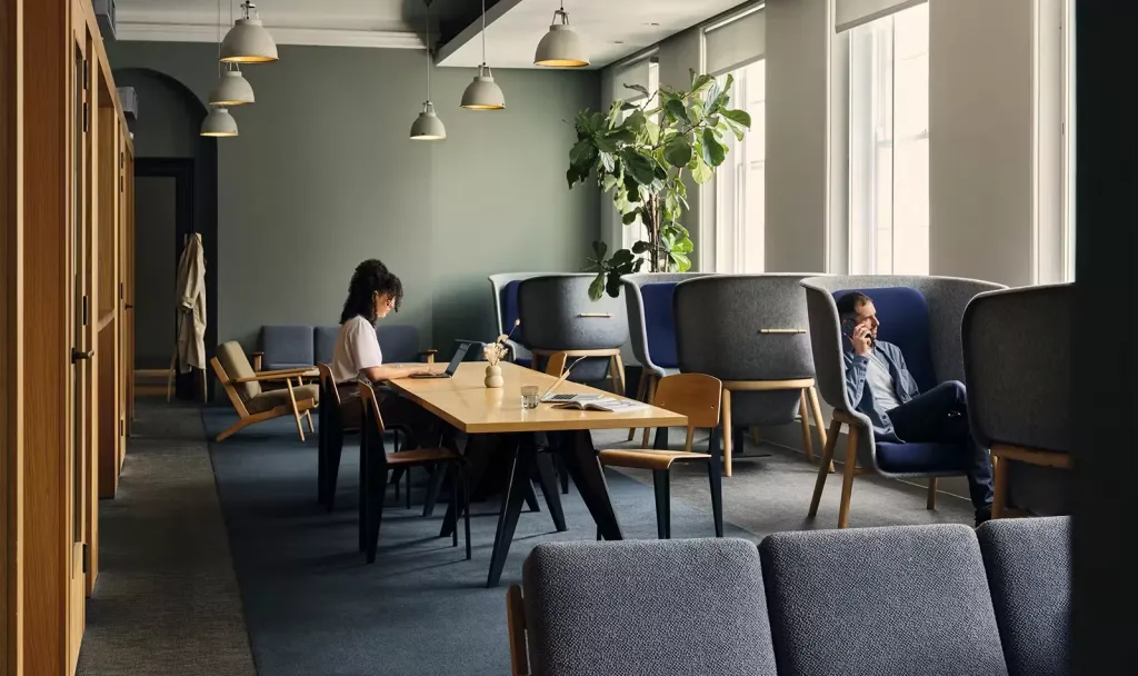 Property photo 2 of 8