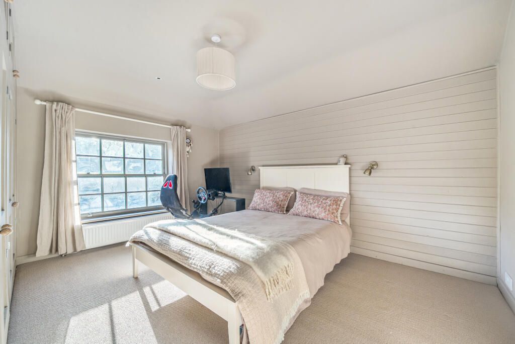 Additional image 10 of 5 bed detached house for saleFrith End Road, Frith End, Near Farnham GU35
