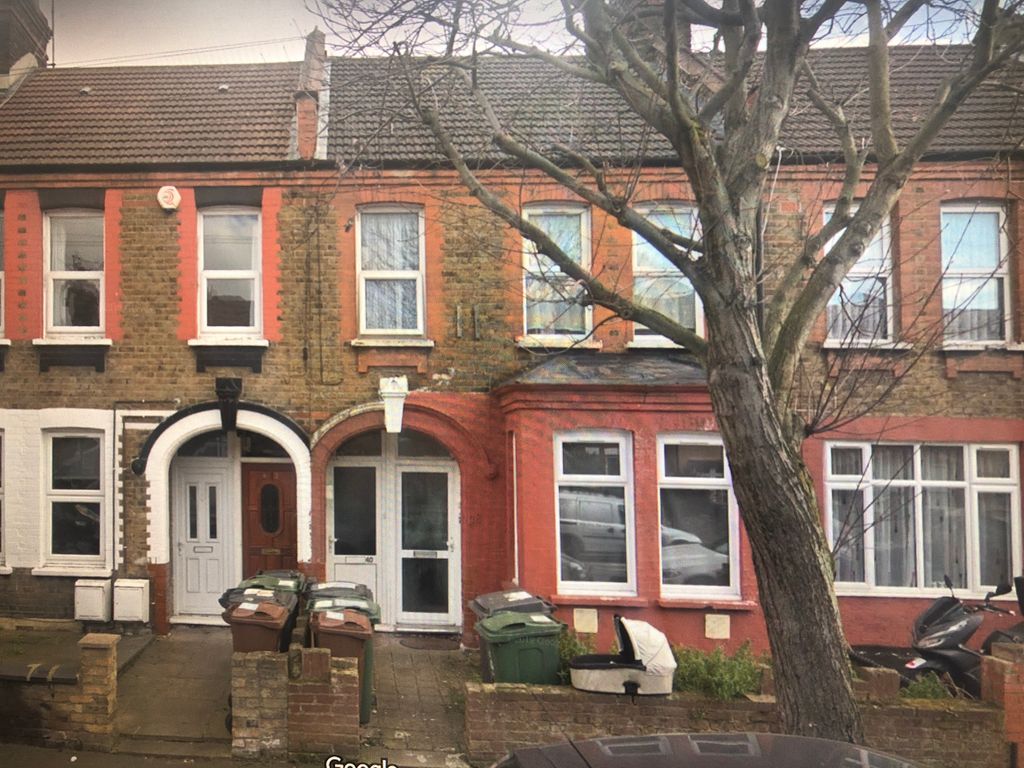 Property photo 1 of 9