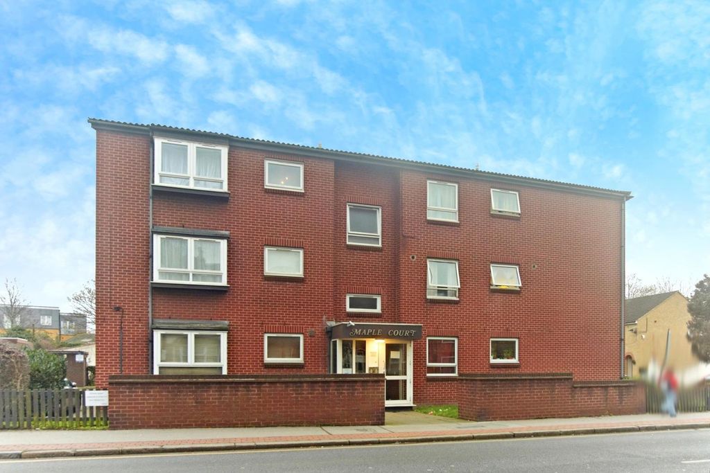 Property photo 1 of 18 Pbox-Img.Jpg