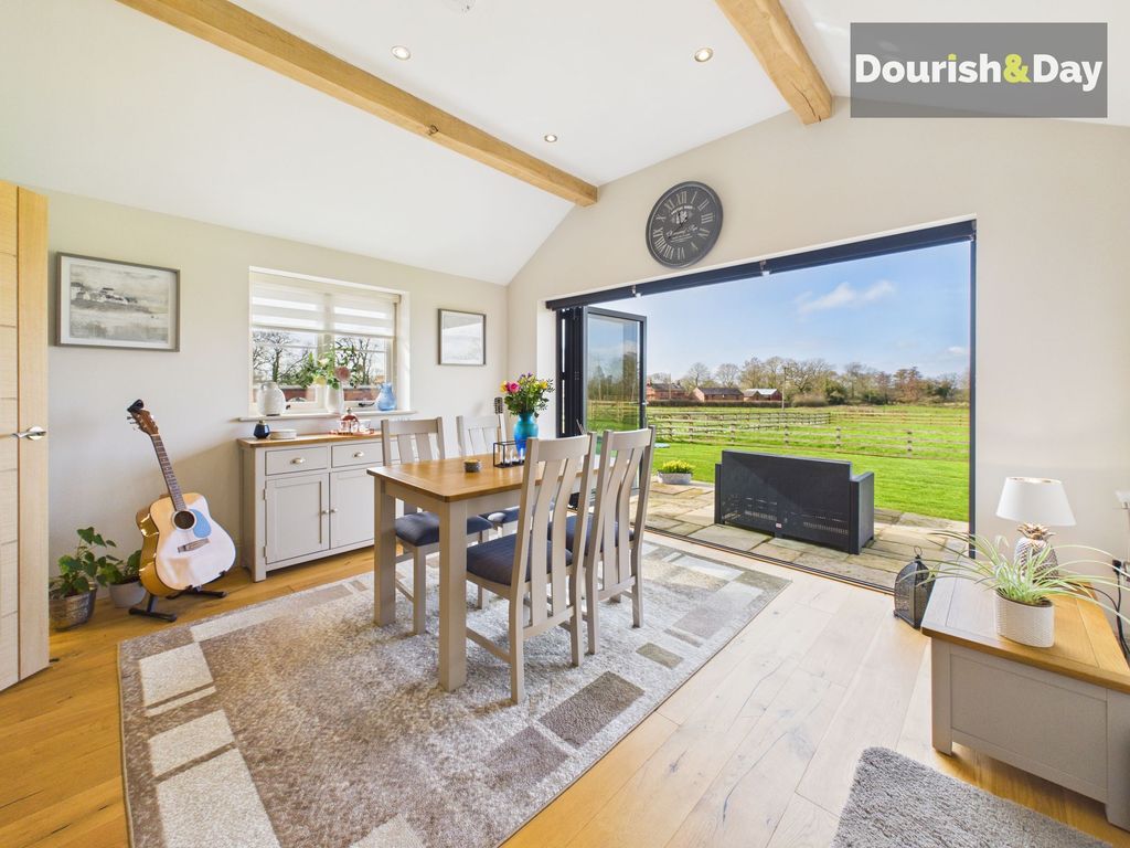 Property photo 3 of 51