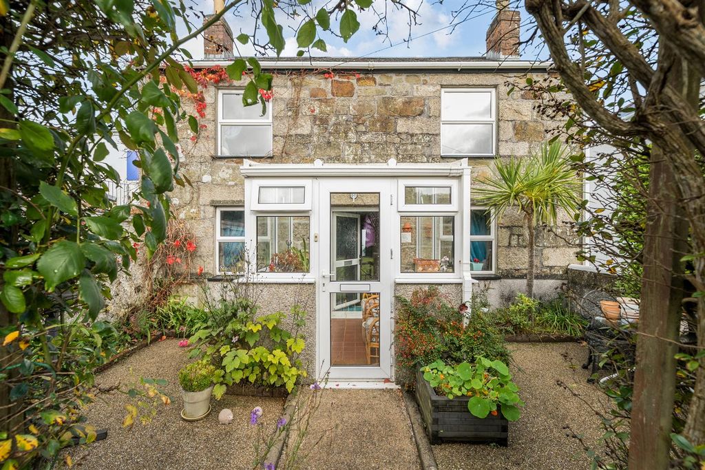 Property photo 1 of 25