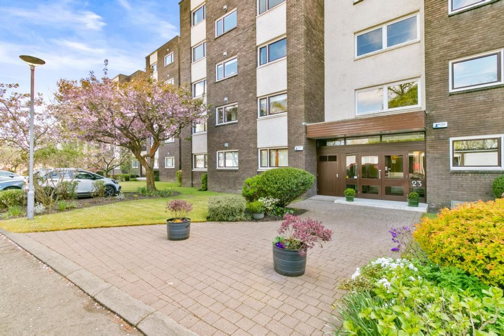 Property photo 1 of 27