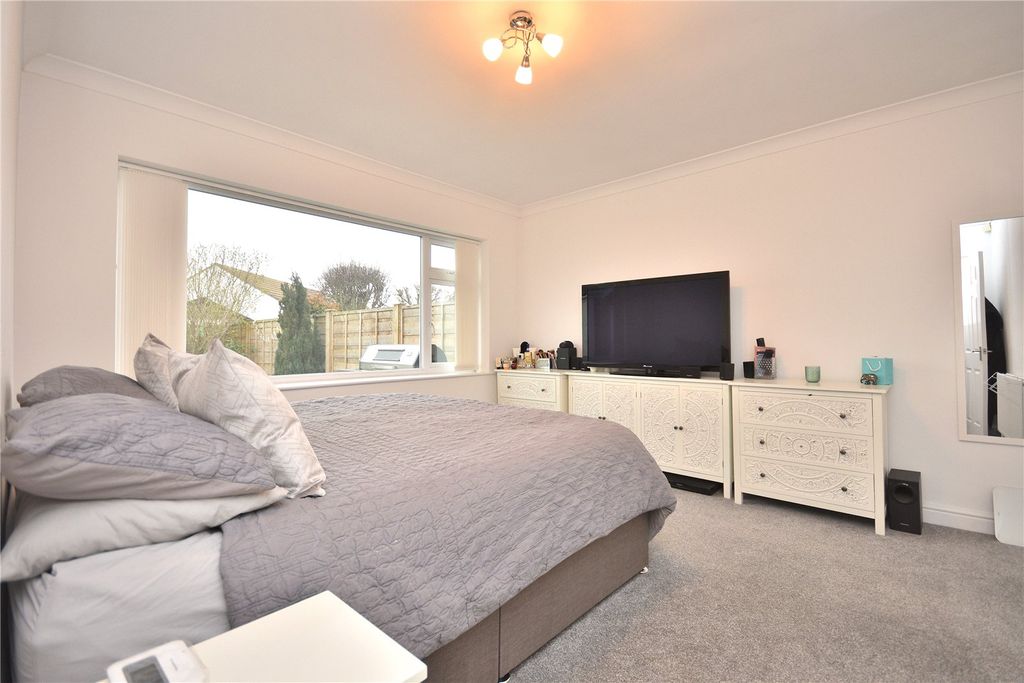 Property photo 3 of 11 Picture No. 07