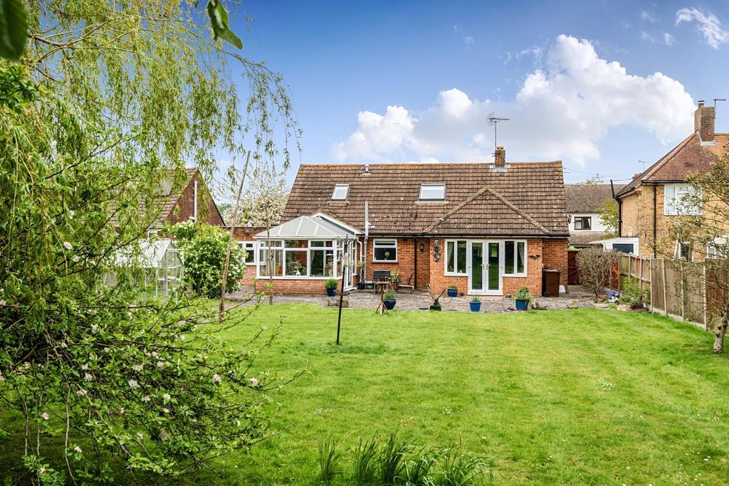 Property photo 3 of 31 1449760-12-69E7Aa883F72B.Jpg