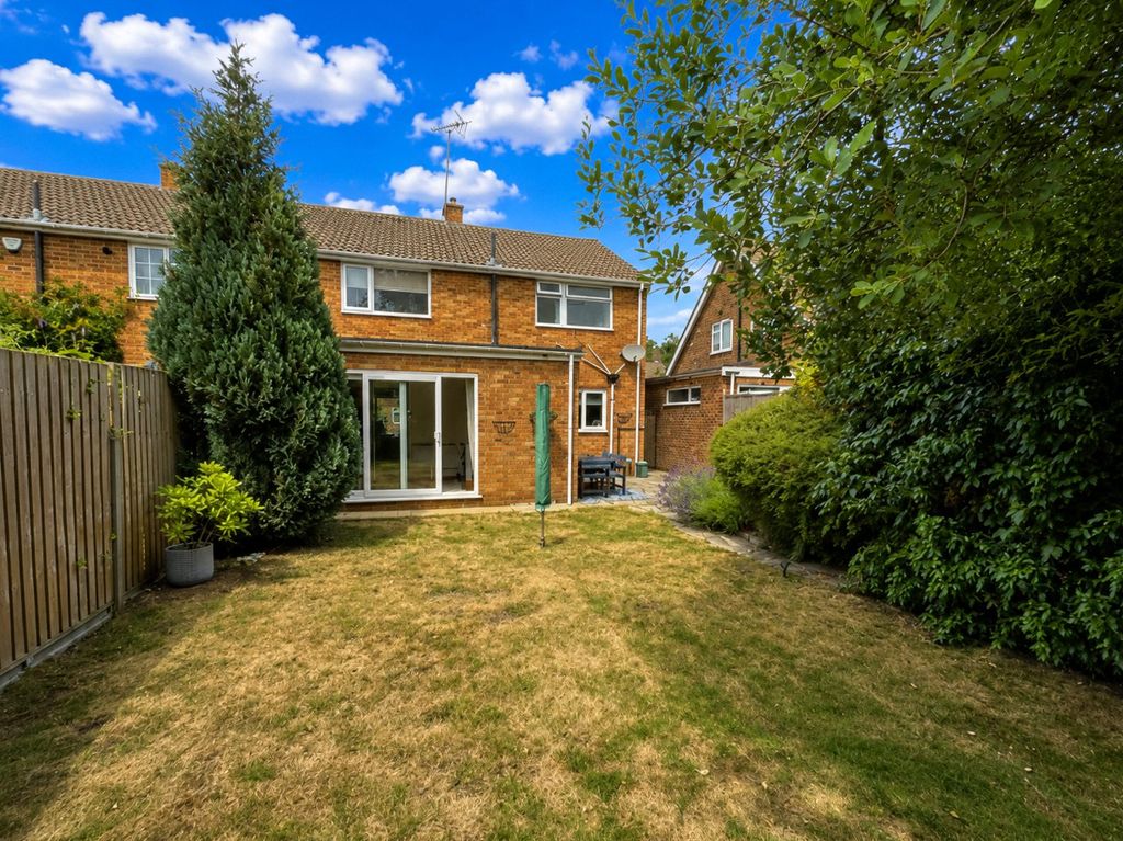 Property photo 2 of 14 Picture No. 18