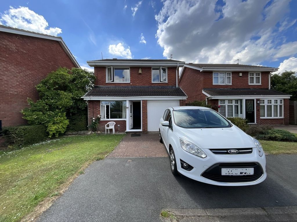 Property photo 1 of 18