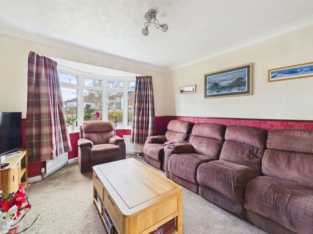 Property photo 3 of 13