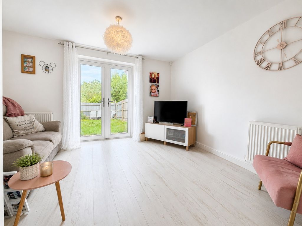 Property photo 2 of 14 5180292