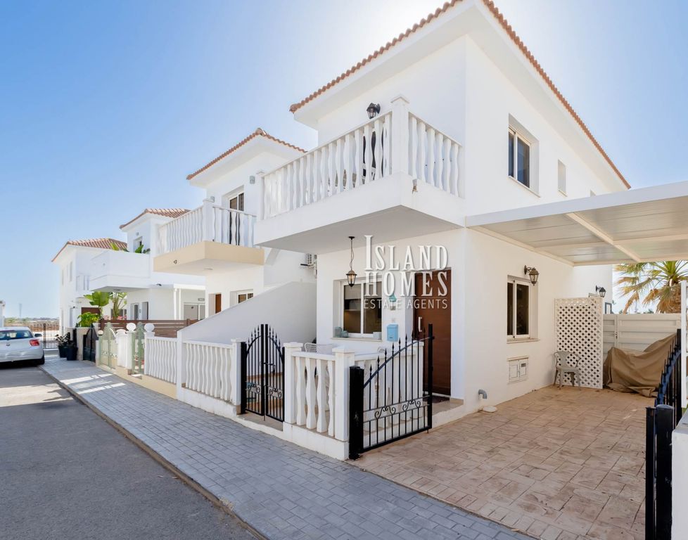 Property photo 1 of 28