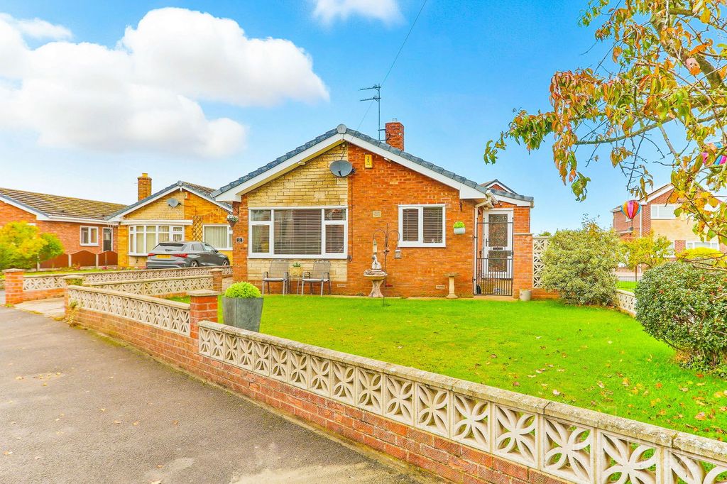 Property photo 1 of 24