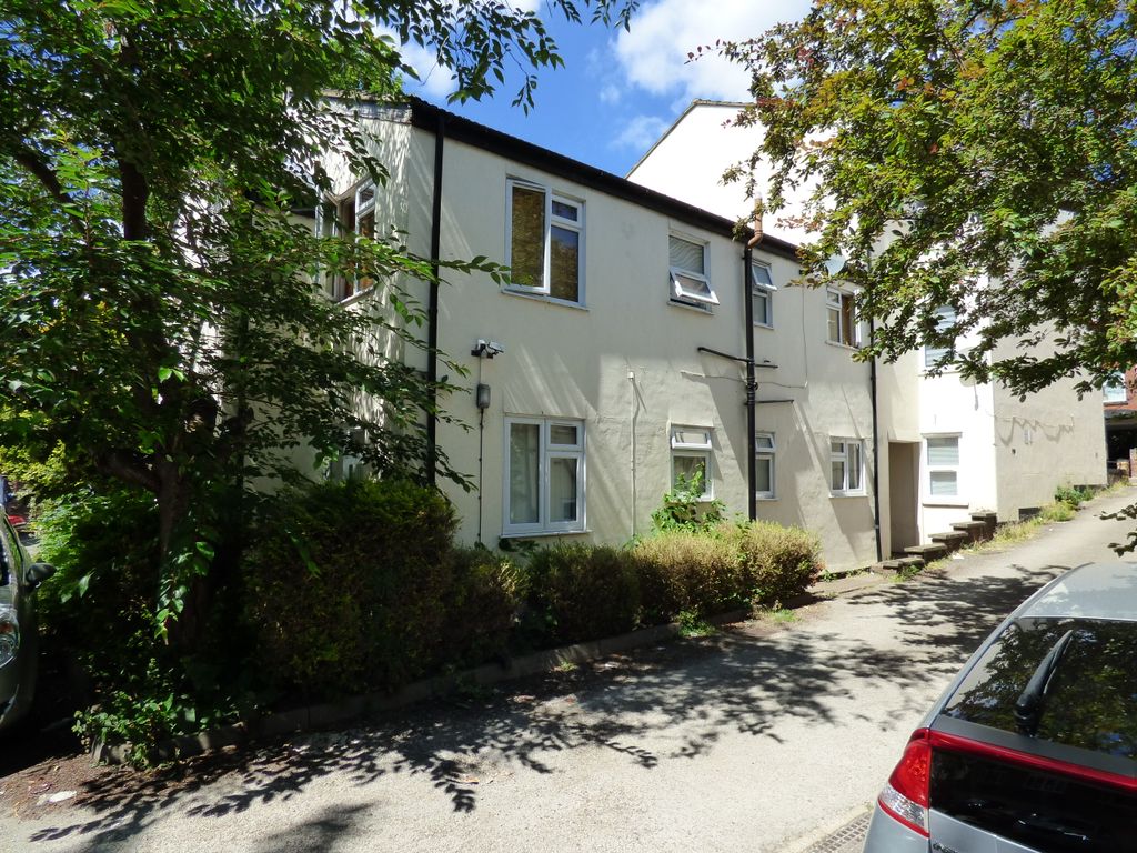 Property photo 2 of 6