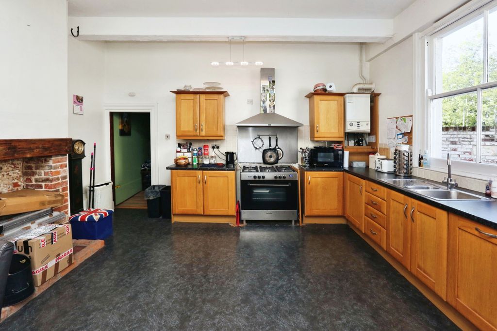 Property photo 2 of 15 Photography