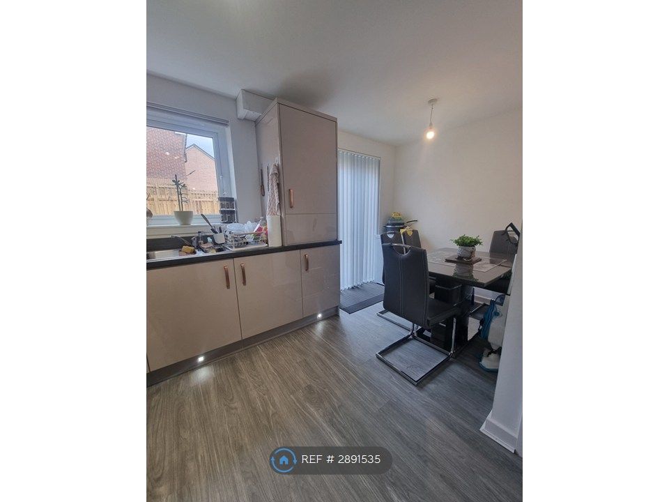 Property photo 1 of 30
