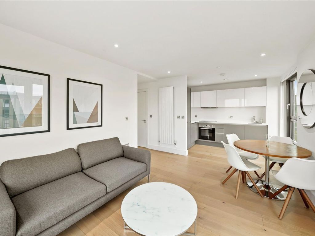 Property photo 1 of 3