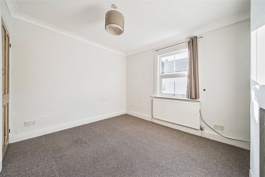 Property photo 3 of 20 Picture No. 03