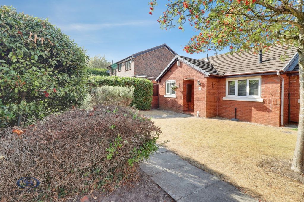 Property photo 1 of 17 Pbox-Img.Jpg