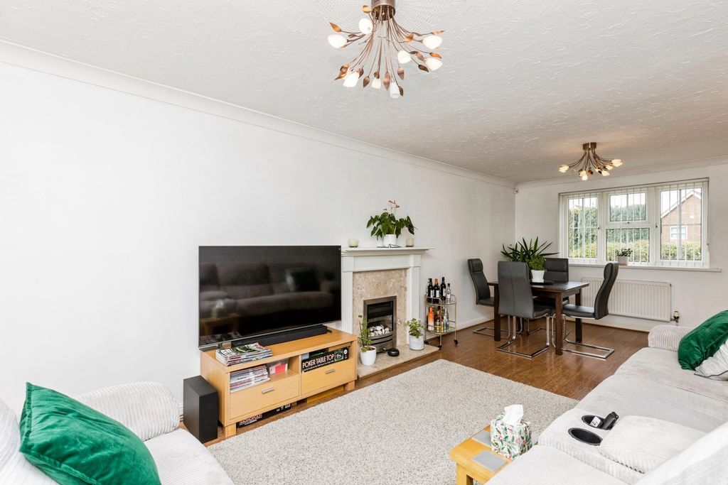 Property photo 3 of 22 Pbox-Img.Jpg