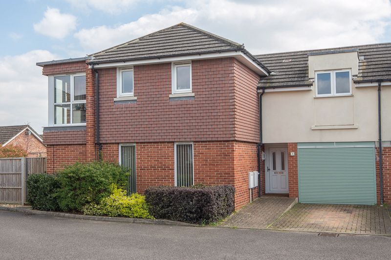 Property photo 1 of 13 External