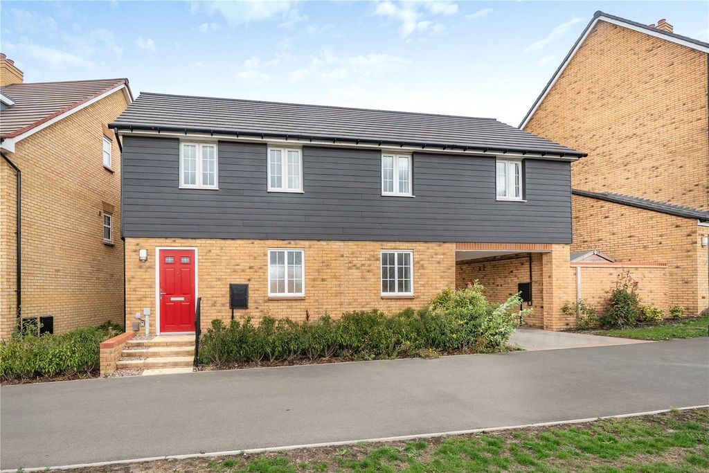 Property photo 3 of 12 Picture No. 05