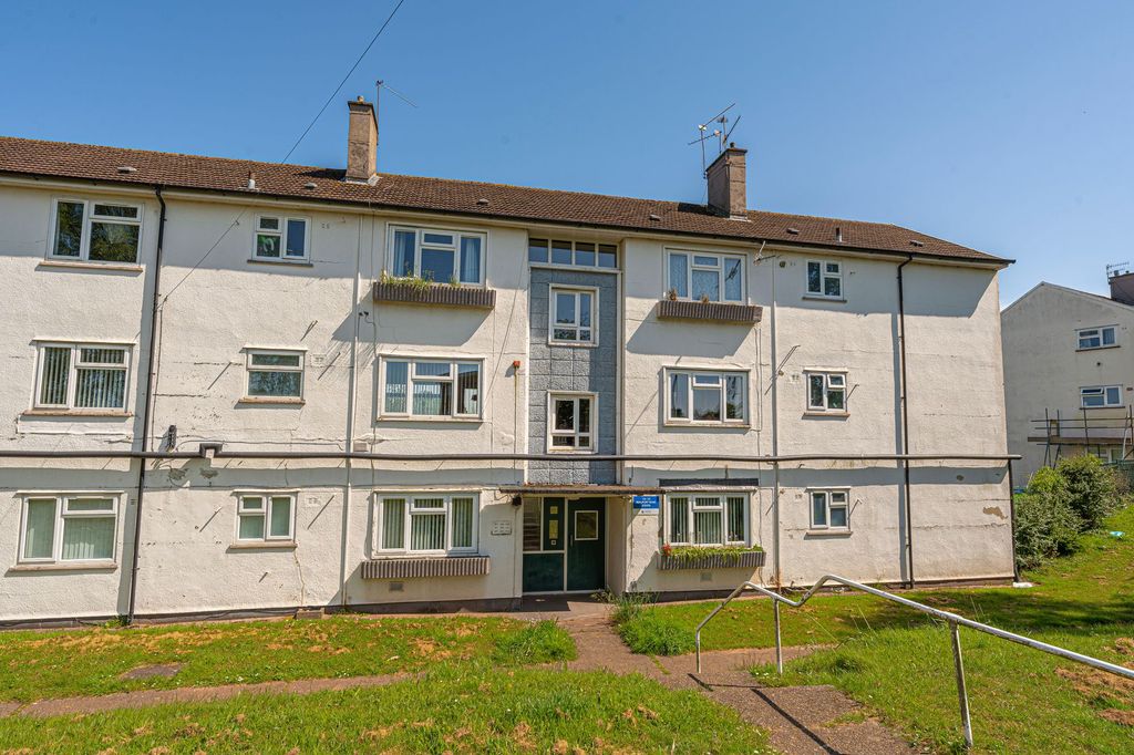 Property photo 1 of 22