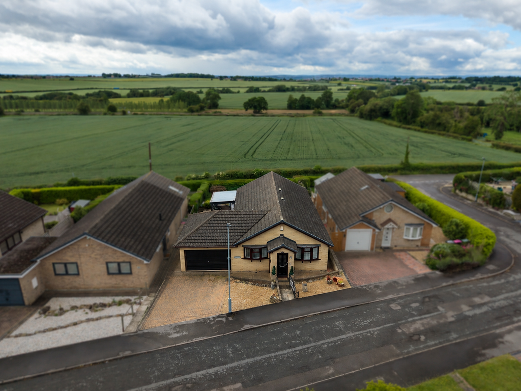Property photo 1 of 30