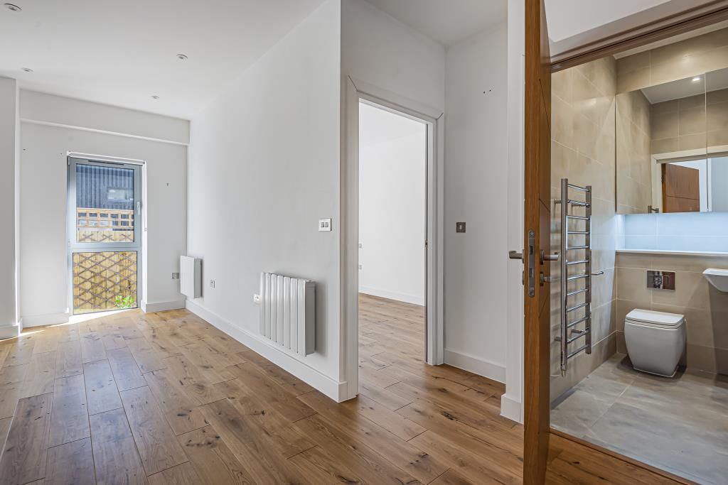 Property photo 2 of 11 Internal Shot