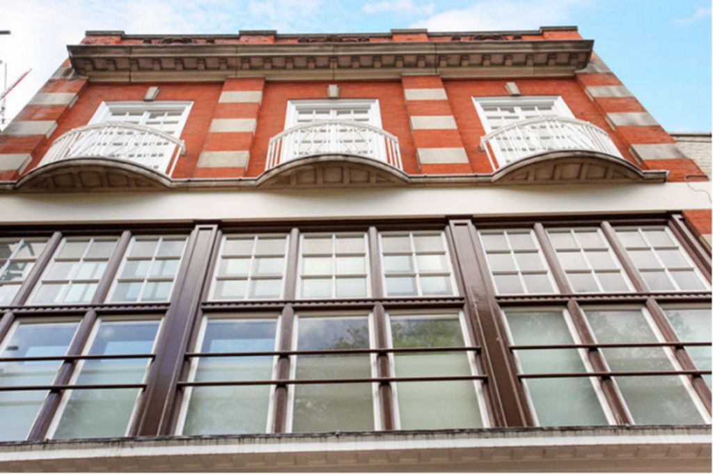 Property photo 3 of 17