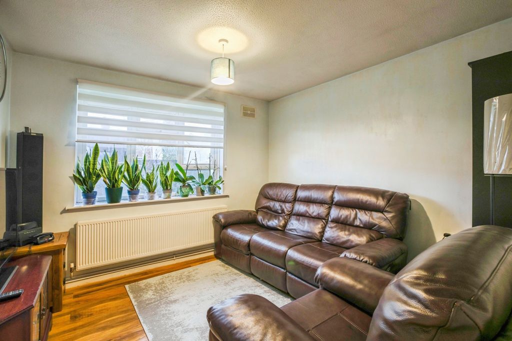 Property photo 2 of 19 Reception Room