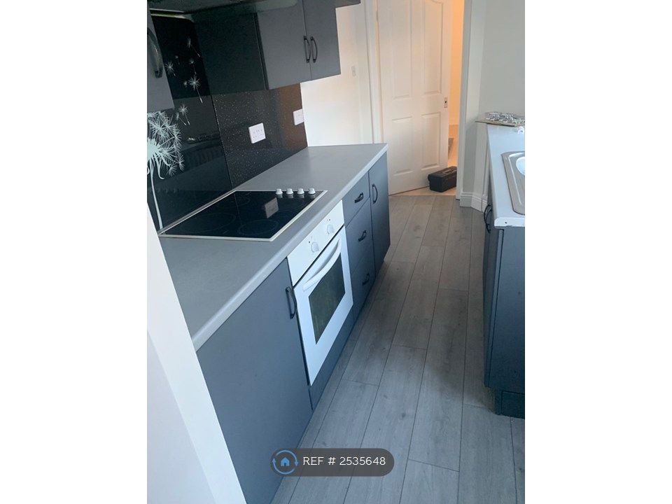 Property photo 2 of 29