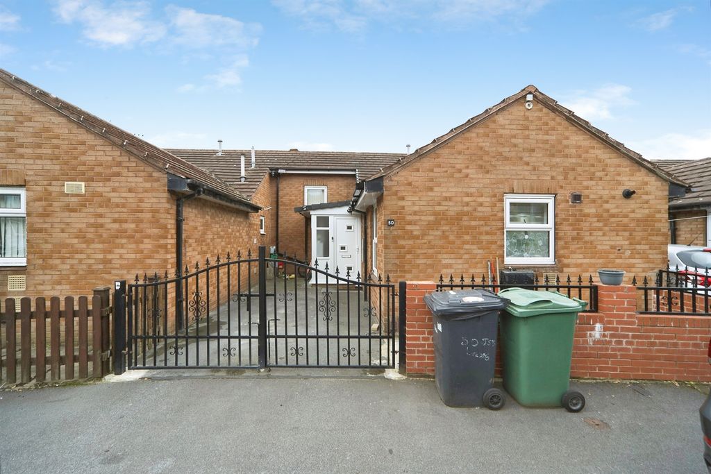Property photo 1 of 15